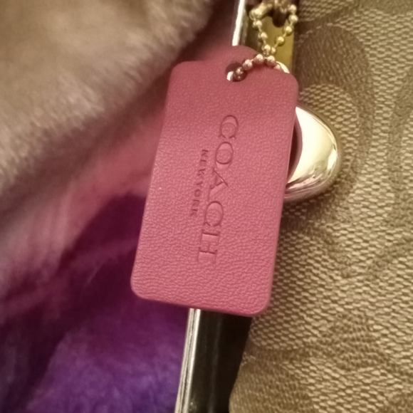 Coach Brown and Metallic Wine Wristlet with 4 Piece Charm Set NWT - Picture 6 of 13